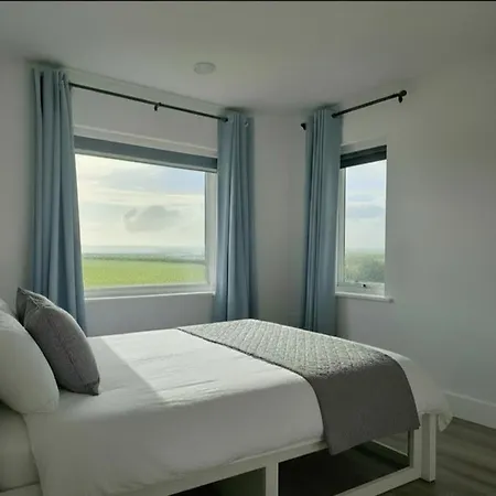 Greenside Retreat *